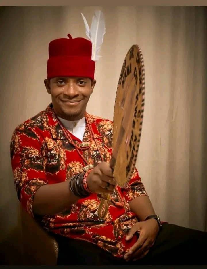 Kaduru attends Obiangwu women August Meeting, recieves another grand reception after heroic chieftaincy title