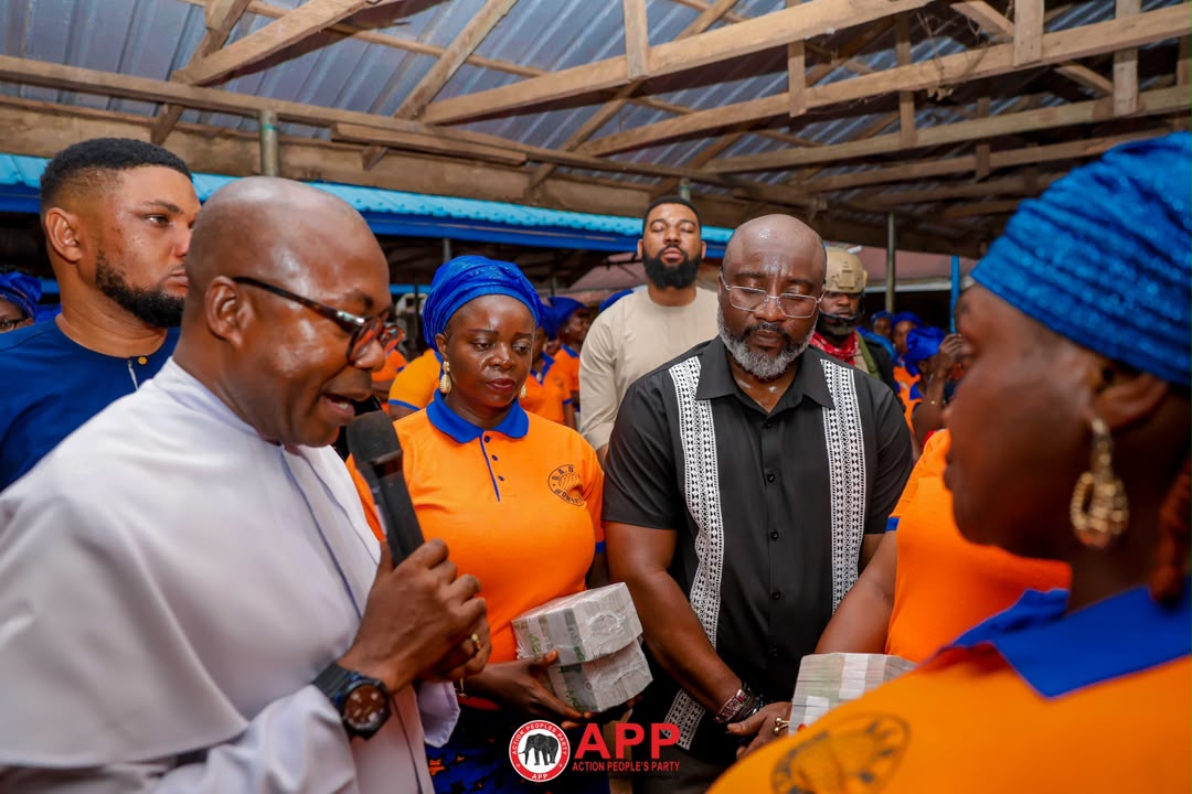 Dr Chima Amadi during his August Meeting engagement with the  Women’s Wing of Okpulla Amakaohia Development Union (OADU), Ikeduru Local Government Area on Monday.